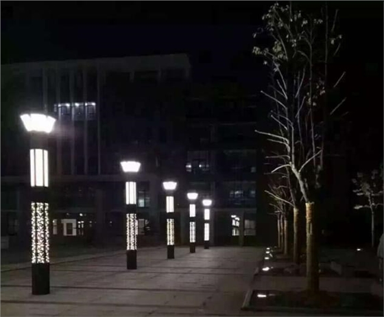 华可太阳能庭院灯