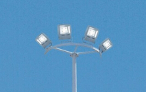 足球场球场灯的布灯方式