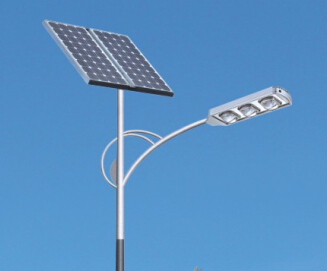 华可：如何选购高效率省成本的农村led太阳能路灯