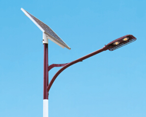 华可讲解：太阳能路灯灯杆是怎样保养的？