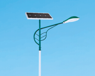 华可太阳能路灯灯杆是用什么面漆的？